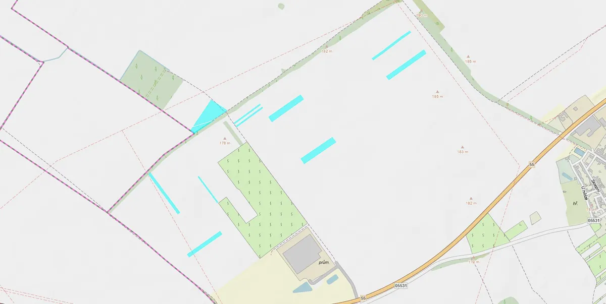 Prodej pole 39415 m²
